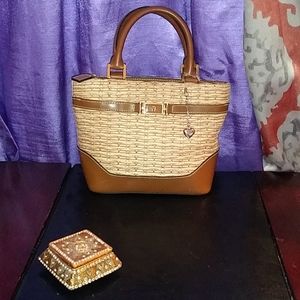 Tan leather woven straw little purse